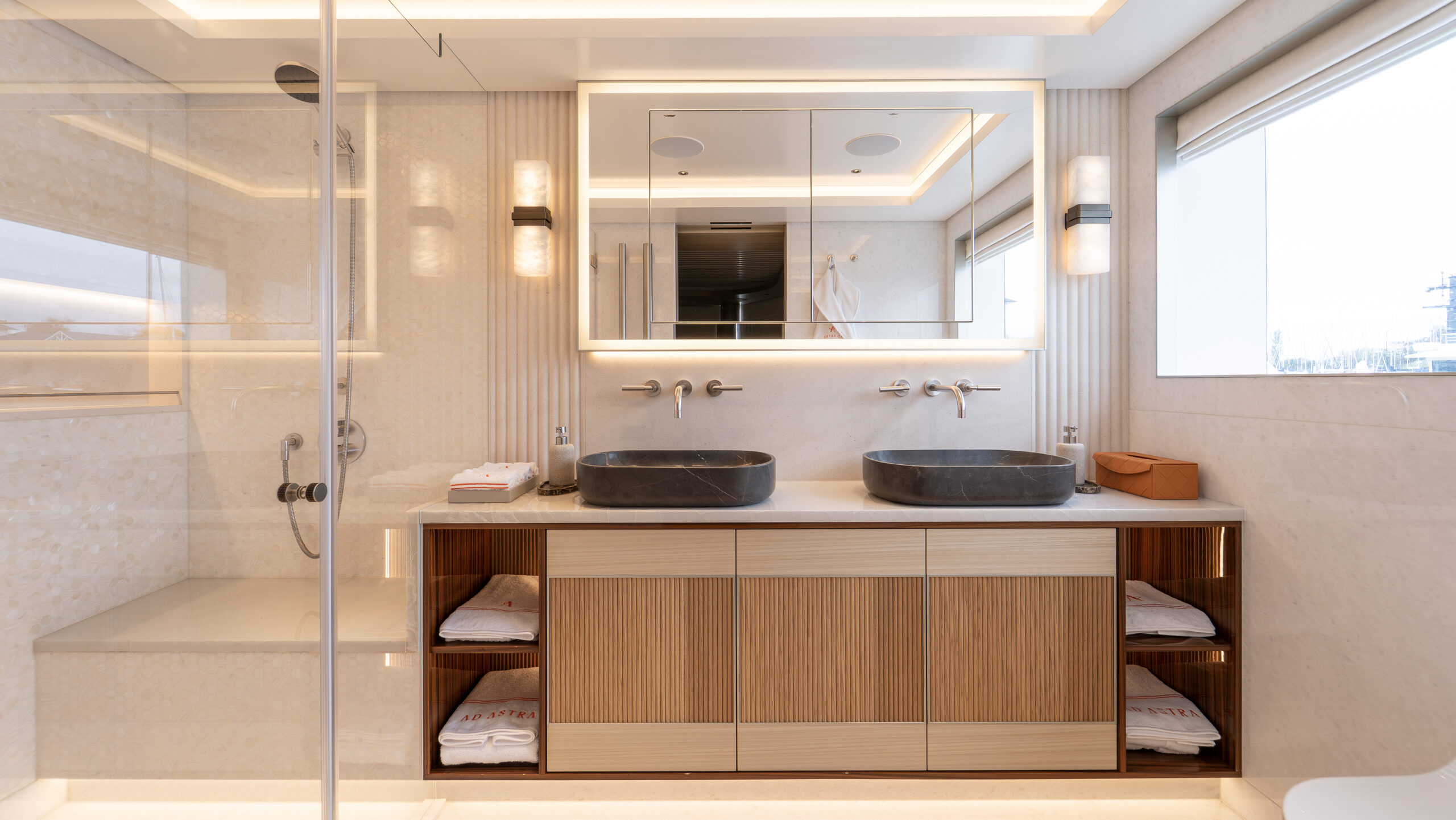 Hollander Yacht Design